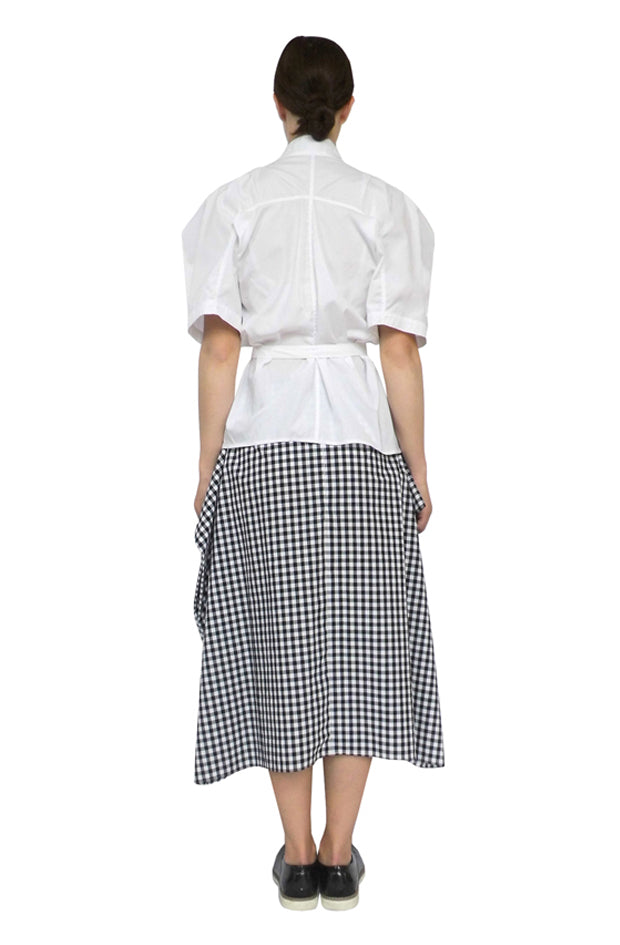 Magnificent blanket pocket skirt with a check gingham pattern and a chic silhouette