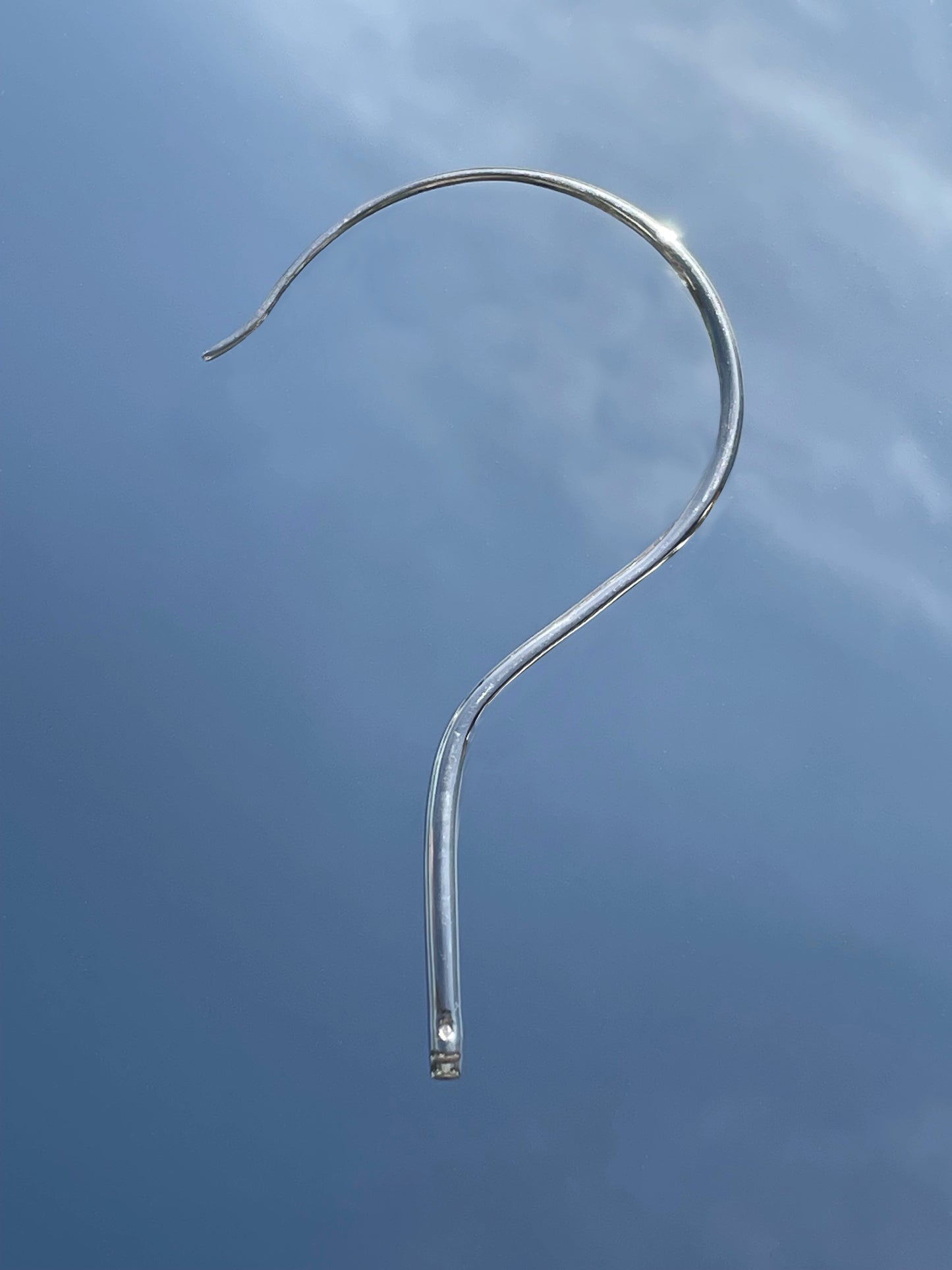 Silver hanger earring