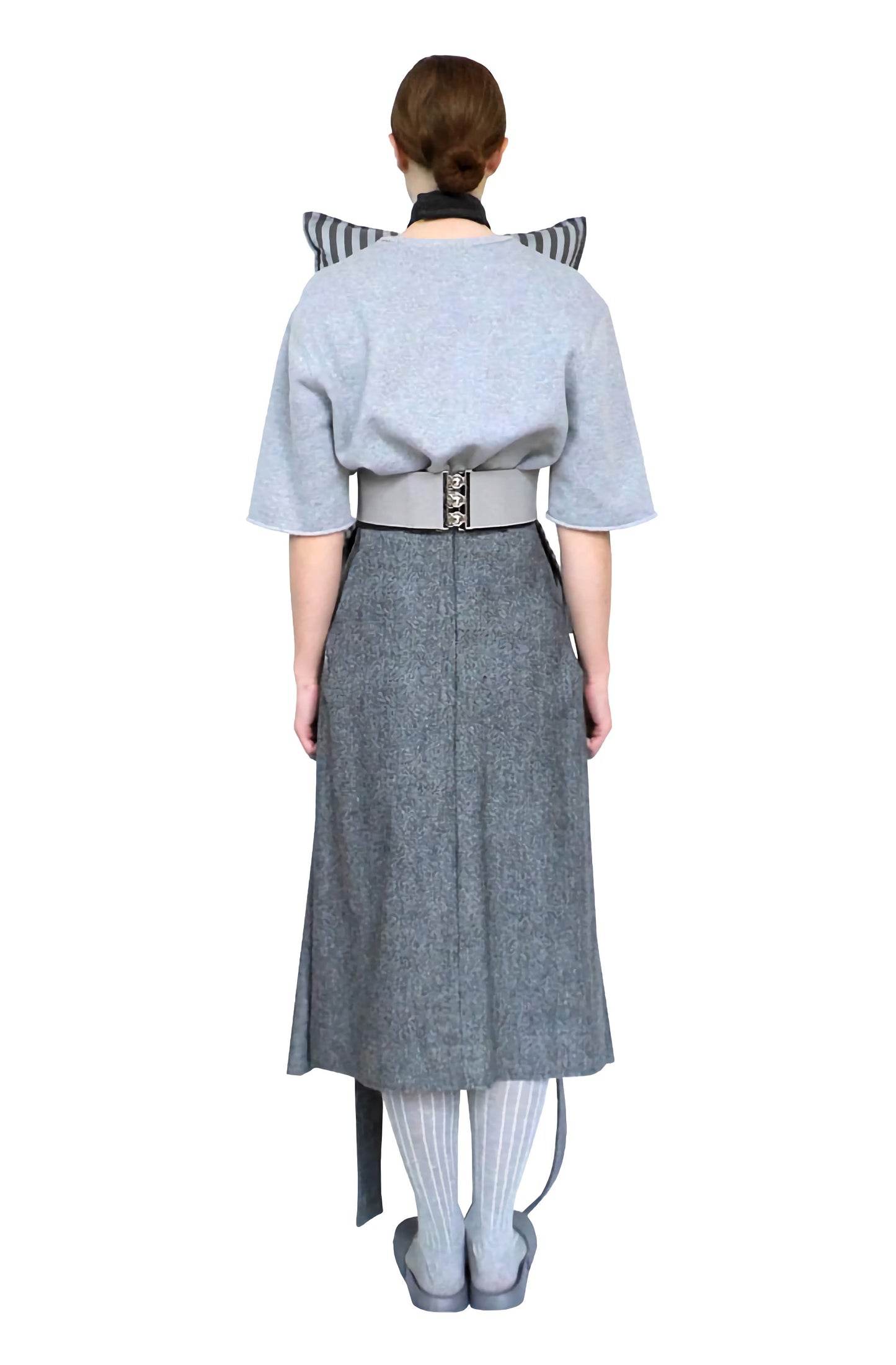 Back view of the pillow top showing the waist belt with accessory nurses clasp fastening.