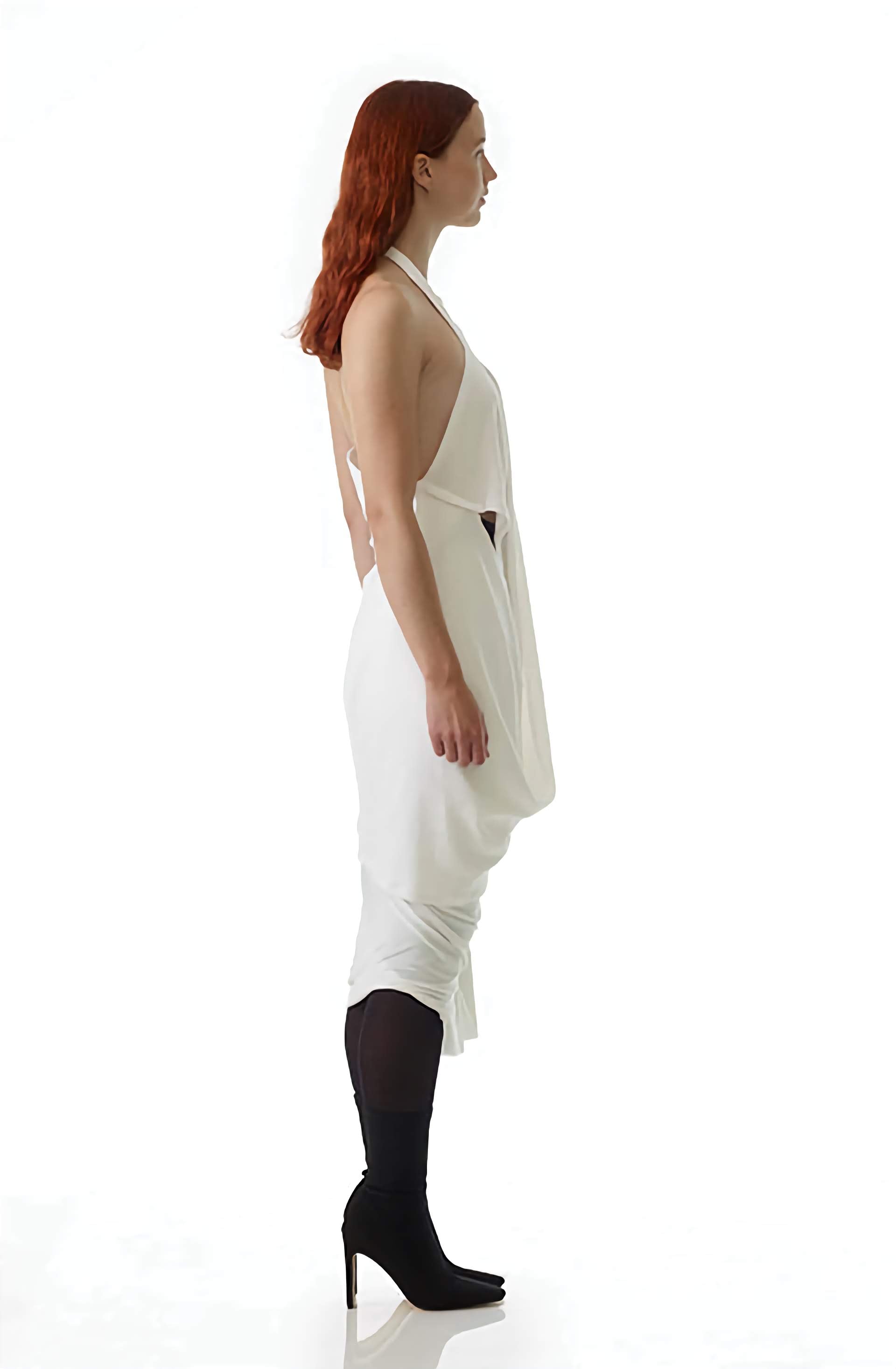 Organic missing top, high-quality sculpted clothes made in the United Kingdom to last