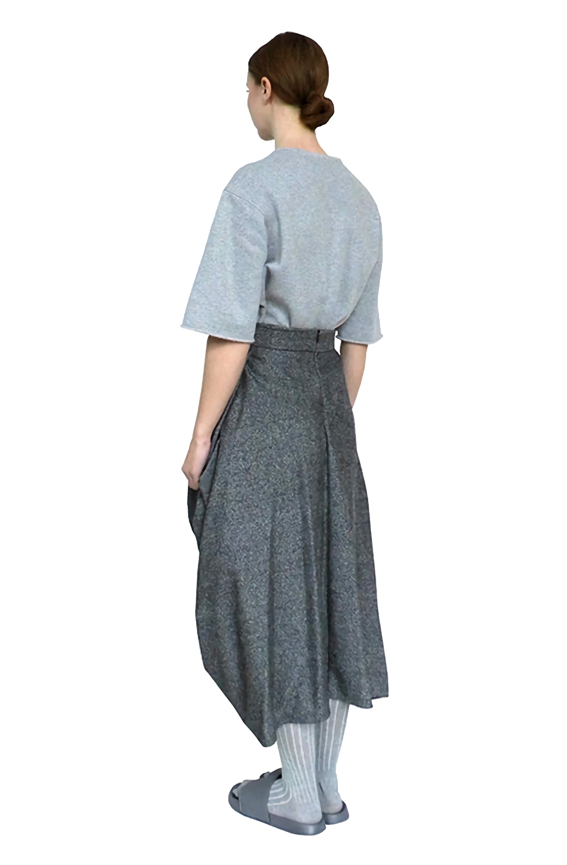 High fashion chic bespoke and edgy knotted ladies skirt available to buy online shop.