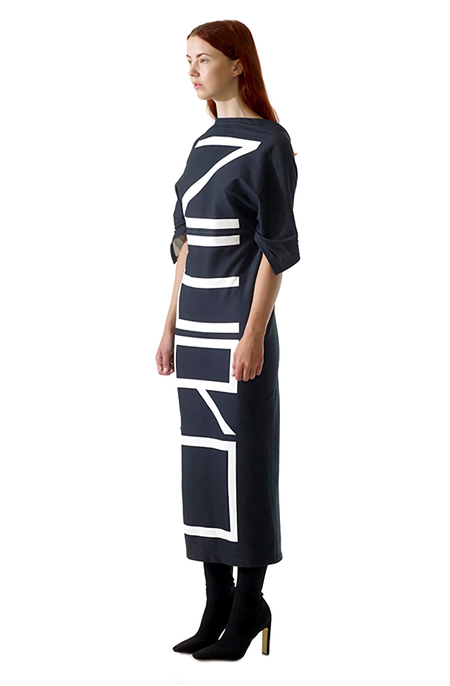 Storytelling dress with an educational message of slow fashion and environmentally friendly printing techniques